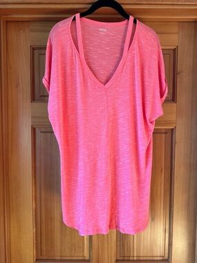 Salmon V-Neck Short Sleeve Women's Top